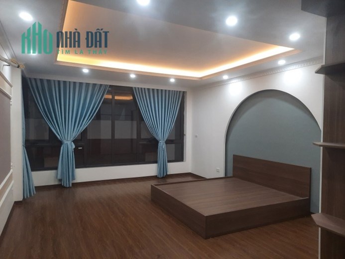 Bán nhà phố Lê Trọng Tấn, ô tô, DT55m2, MT5m, chỉ 11 tỷ 0338080356