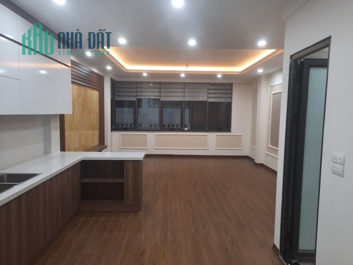 Bán nhà phố Lê Trọng Tấn, ô tô, DT55m2, MT5m, chỉ 11 tỷ 0338080356