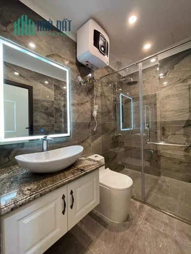 Nguyễn Khánh Toàn, Cầu Giấy 65m2, 7 tầng, thang máy, ô tô, kinh doanh. Nhỉnh 15 tỷ