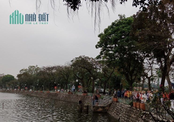 BÁN NHÀ MẶT PHỐ LẠC LONG QUÂN, LÔ GÓC, MT: 15M, VIEW HỒ TÂY. DT: 150M2. GIÁ nhỉnh: 70 TỶ