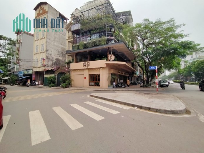 Bán nhà phố Nguyễn Văn Cừ Long Biên chỉ 10,5 tỷ với diện tích 65 m2 oto chánh nhau