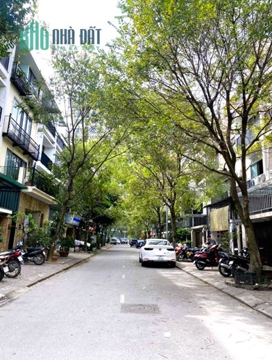 Bán LIỀN KỀ BÁO NHÂN DÂN – TRẦN HỮU DỰC 80M, 4T, 12 tỷ 6, ở đẳng cấp