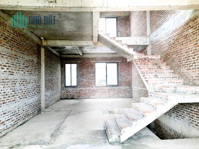 Bán LIỀN KỀ BÁO NHÂN DÂN – TRẦN HỮU DỰC 80M, 4T, 12 tỷ 6, ở đẳng cấp