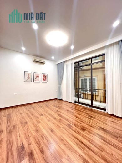 Hạ Sốc 300 triệu.  Nhà 5 tầng Khương Trung 35M2 Ô tô tránh 20m, giá 3.69 tỷ