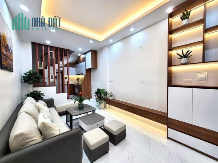 Nhà phố LỤA Vạn PhúcCăn góc 2 THOÁNG, sổ NỞ HẬU. 42m, 4tầng, ô tô cách 30m