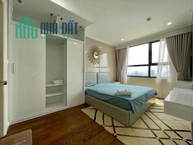 Bán căn hộ Eurowindow, Trần Duy Hưng, 77m2, căn góc, nhà đẹp, giá 3.5 tỷ. 0975118822