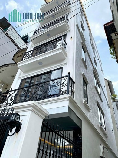 Bán Nhà 61 #TRẦN_QUANG_DIỆU cạnh Hồ Hoàng Cầu. Ô tô Đỗ Cửa. MT 4.5m. Phân Lô. 7.39 Tỷ