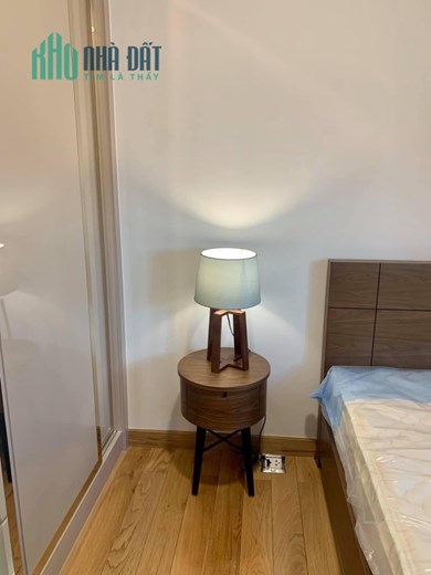 -	*Cho thuê 2 căn hộ cao cấp D1 Mension, - Vị trí: 608 Đường Võ Văn Kiệt, Quận 1