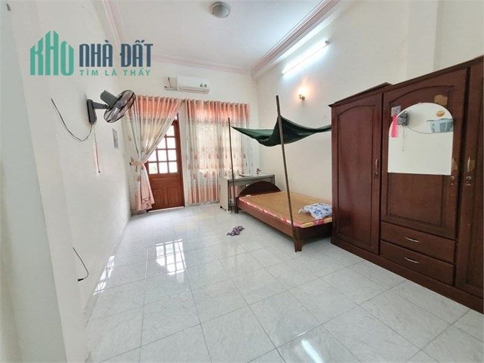 Mặt tiền Nguyễn Trọng Lội, P4, Tân Bình – Cổng sân bay, 99m2, 3 tầng, 12.8 tỷ.