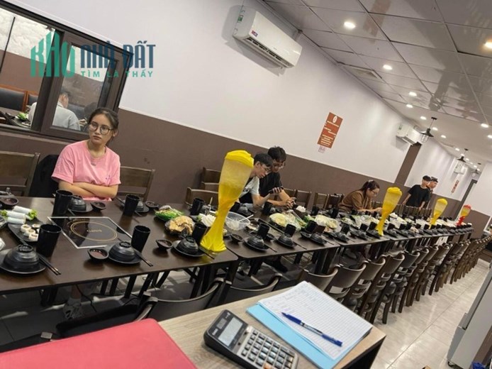 BÁN TẬP THỂ KIM LIÊN 38M2 KINH DOANH ĐỈNH, VỊ TRÍ TRUNG TÂM, MT 4M, LH 0966037496