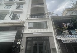 Bán nhà Q5 - đường Đỗ Ngọc Thạnh
