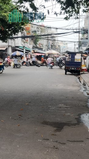Bán nhà ngay chợ sáng Bùi Minh Trực, 4x16, 4 tầng chỉ 10.3tỷ