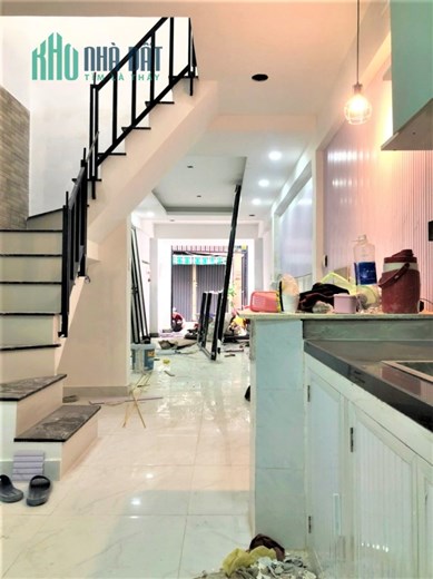NHÀ HẺM 5M, DT 52m2, 2 TẦG, GÓC NGUYỄN XÍ – UNG VĂN KHIÊM, 5.1 TỶ TL