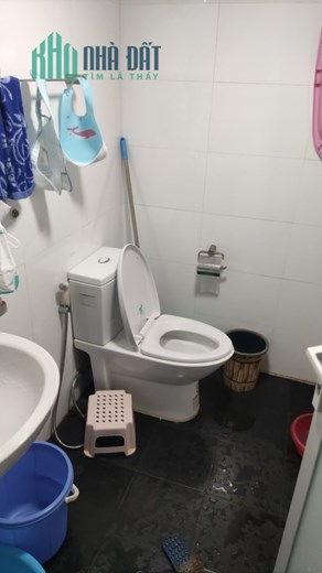 BÁN NHÀ TẬP THỂ ĐẠI HỌC THUỶ LỢI 80M2, 2 MẶT NGÕ - PHÒNG KHÁM, VP CÔNG TY.., LH 09666037496
