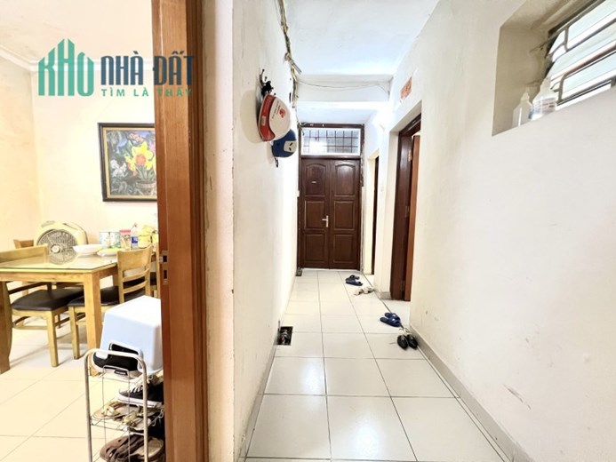 BÁN NHÀ TẬP THỂ PHƯƠNG MAI MẶT PHỐ 121M2 2 TẦNG - SỔ HOA HẬU, DÒNG TIỀN, LH 0966037496