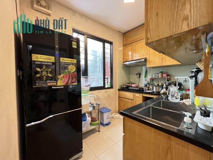 BÁN NHÀ TẬP THỂ PHƯƠNG MAI MẶT PHỐ 121M2 2 TẦNG - SỔ HOA HẬU, DÒNG TIỀN, LH 0966037496