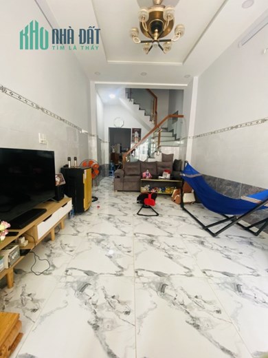 Nhà 4,2 tỷ 42m hxh 6m thông đg Bùi Tư Toàn Bình Tân