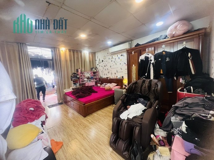 BÁN NHÀ TẬP THỂ VĂN CHƯƠNG 2 30M2 3 TẦNG, MT 6M, NGÕ Ô TÔ TRÁNH, KINH DOANH, VỊ TRÍ ĐỈNH, LH