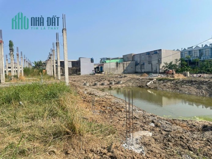 Xem Ngay Nền Biệt Thự 244m2 Cách Chợ Bình Chánh 2km, Đối Diện Khu Đô Thị Five Star Năm Sao - Sổ Sẵn