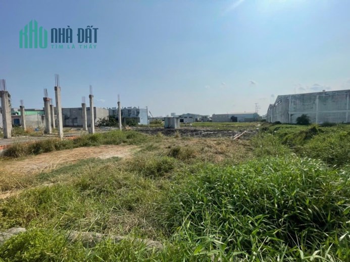 Xem Ngay Nền Biệt Thự 244m2 Cách Chợ Bình Chánh 2km, Đối Diện Khu Đô Thị Five Star Năm Sao - Sổ Sẵn
