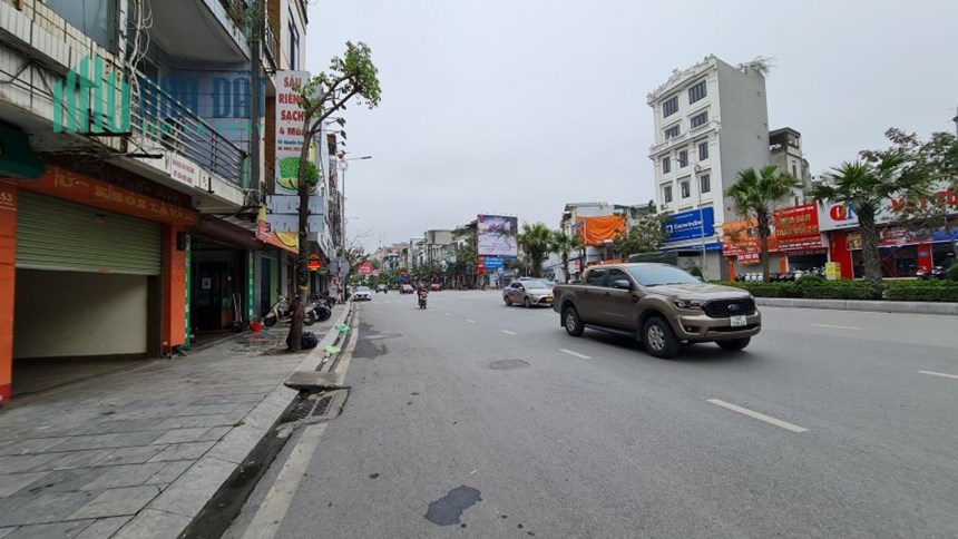 Thanh lý gấp nhà 3 tầng mặt phố Cao Thắng, TP Hạ Long, 67m2, đường 30m, miễn TG