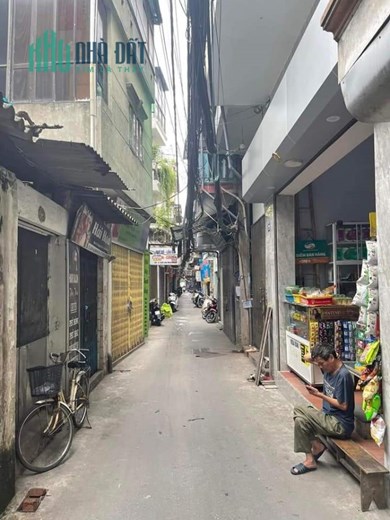 Ô tô cách nhà 10m, nhà sát phố MinhKhai, 4 tầng, chỉ 2,35 tỷ, sổ đỏ riêng chính chủ