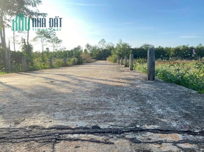 CC kẹt tiền cần bán gấp 506,4m2 đất ở Đak Lak, SHR, 490tr. Lh:0902571499