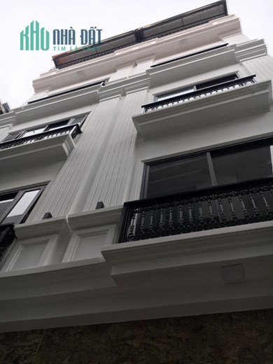 Nhà siêu đẹp đg Nguyện Văn Cừ 54/60m2 x6 tầng, giá hơn 13 tỷ. Gara 2 ô tô.