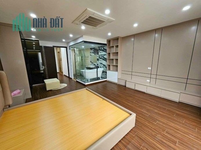 Nhà siêu đẹp đg Nguyện Văn Cừ 54/60m2 x6 tầng, giá hơn 13 tỷ. Gara 2 ô tô.