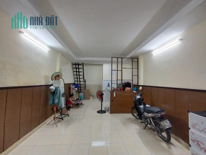 Bán nhà mặt tiền đường số 13, bhh, nhựa 7m, 110m2 chỉ 9 tỷ, ngay Aeon tân phú
