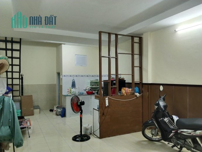 Bán nhà mặt tiền đường số 13, bhh, nhựa 7m, 110m2 chỉ 9 tỷ, ngay Aeon tân phú