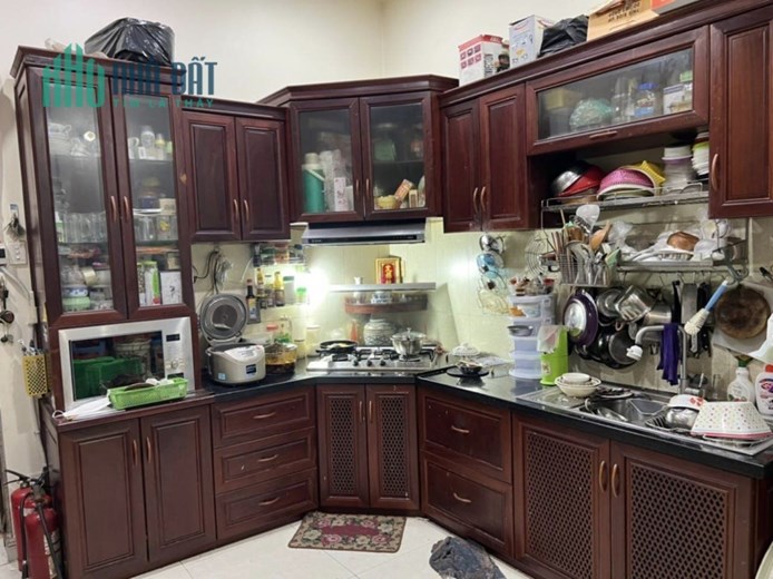 Bán gấp nhà đẹp 3L 48m2 Trần Quang Diệu Q3 giá rẻ 6.7 tỷ.