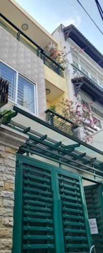 Bán gấp nhà đẹp 3L 48m2 Trần Quang Diệu Q3 giá rẻ 6.7 tỷ.