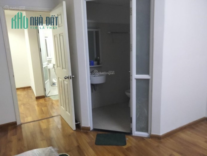 Bán ehome3 64m2 , có banlcon siêu đẹp , sổ hồng vĩnh viễn
