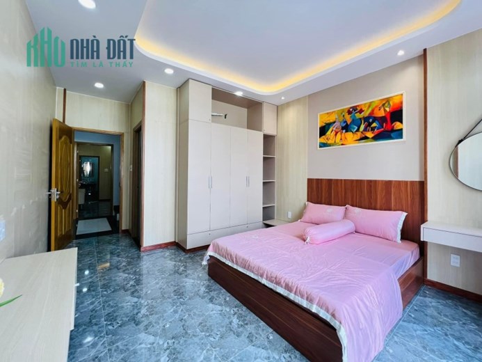 BÁN NHÀ HXH PHẠM VĂN CHIÊU- TẶNG TOÀN BỘ NỘI THẤT CAO CẤP - 4x15.5m - 6.98 TỶ