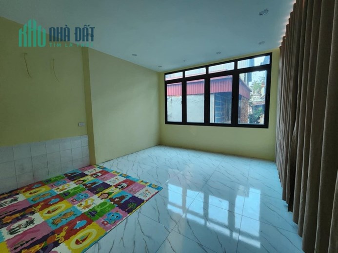 Bán nhà Mặt ngõ chợ Bạch Mai Tô Hoàng Bách Khoa 40m 4T nhỉnh 4 tỷ ô tô đỗ cửa thuê 30tr/th