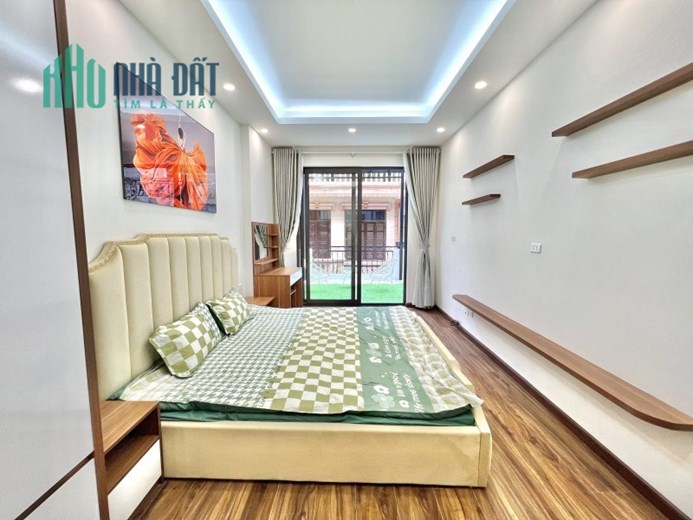 Bán nhà ngõ 378 Thụy Khuê, Tây Hồ - 40m2 x 5 tầng – 4 tỷ 2 (0976.357.760).