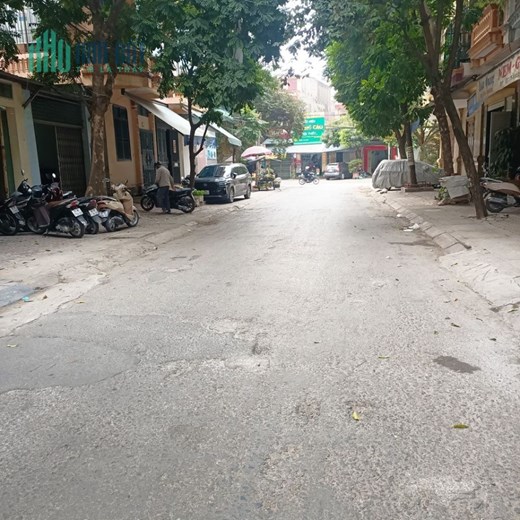 Bán nhà 3 tầng phường Đông Thọ mặt tiền khủng thuận tiện kinh doanh buôn bán