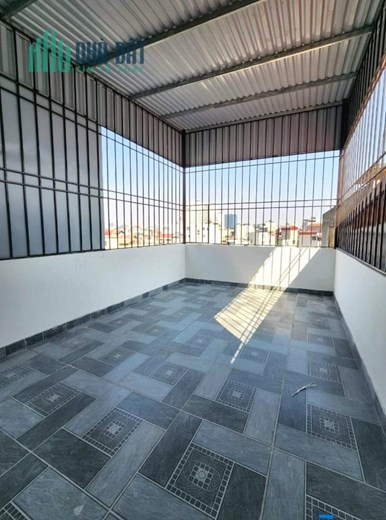 Bán nhà Khương Trung_10m là PHỐ_LÔ GÓC__32m*5T, MT 3.6m Lh0969356066