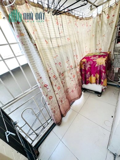 Nhà bán 3 Tầng gần Mặt tiền Phạm Thế Hiển P2Q8 - Giá : 2.1 Tỷ