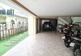 Biệt Thự Sân Vườn 4 Tầng. Hiệp Bình Chánh, Tp Thủ Đức, dt 171m2 giá 19 tỷ