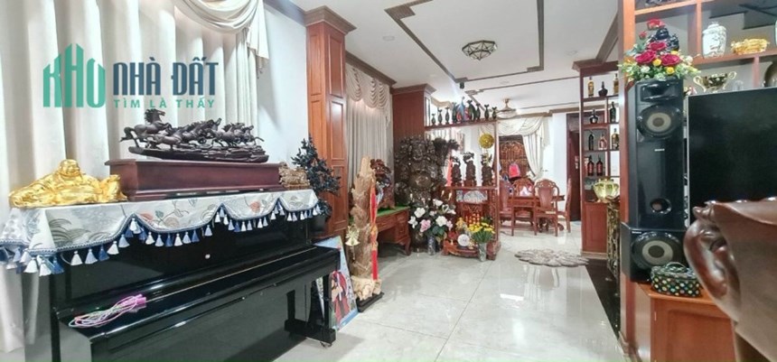 Biệt Thự Sân Vườn 4 Tầng. Hiệp Bình Chánh, Tp Thủ Đức, dt 171m2 giá 19 tỷ