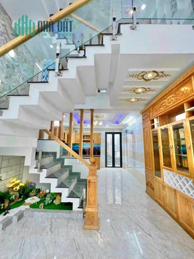 Bán nhà hẻm xe hơi Nguyễn Thượng Hiền, 59m2, 5 tầng, Nhà mới, Khu phân lô VIP