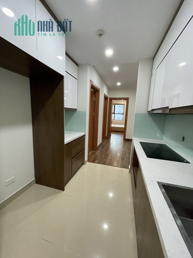 Bán căn lô góc 3 ngủ tòa S3 Goldmark Hồ Tùng Mậu,full đồ,giá 3,9 tỷ bao thuế phí