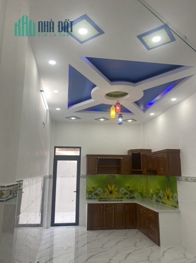 Bán nhà 1 sẹc ngắn đường Bình Thành 68m2 ,4 tầng Nhỉnh 4 tỷ