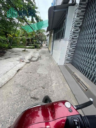 Đi nước ngoài nên chính chủ cần bán nhà tại đường Nguyễn VĂn Linh, xã Bình Hưng, huyện Bình Chánh,