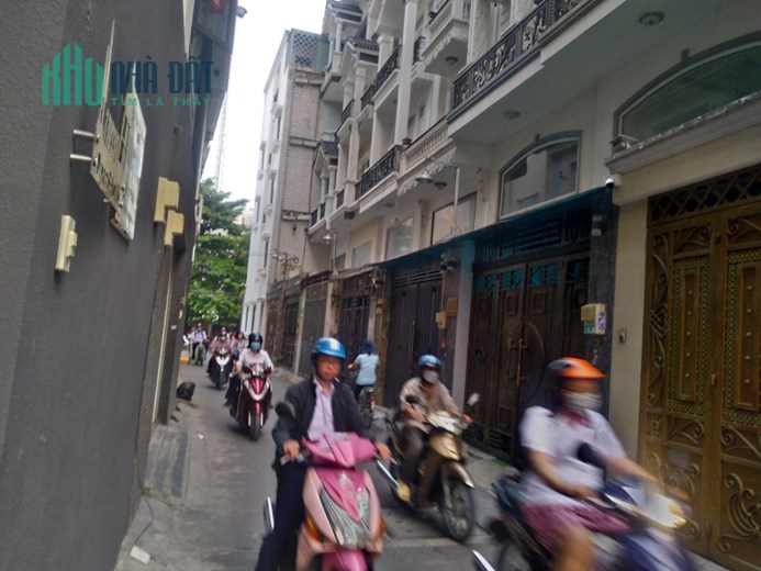 Bán nhà HXT thông đường số 30- Lê Đức Thọ, 4x16m, 3 lầu, giá 7.4 tỷ tl