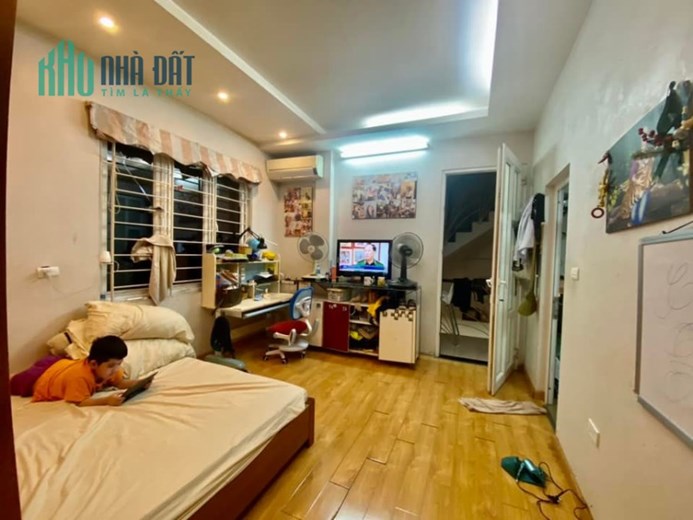 HÀNG XÓM CV THỐNG NHẤT - Ở LUÔN - TRUNG TÂM TIỆN ÍCH ĐẦY ĐỦ
