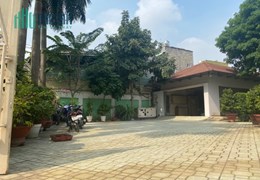 Bán biệt thự Hà Huy Giáp, Thạnh Lộc, Q.12: 40 x 45, giá 69 tỷ