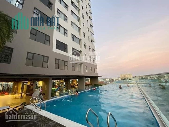 Chính chủ bán gấp căn hộ Flora Novia mặt tiền Phạm Văn Đồng, 56 m2, giá 2.5  tỷ có VAT, LH: